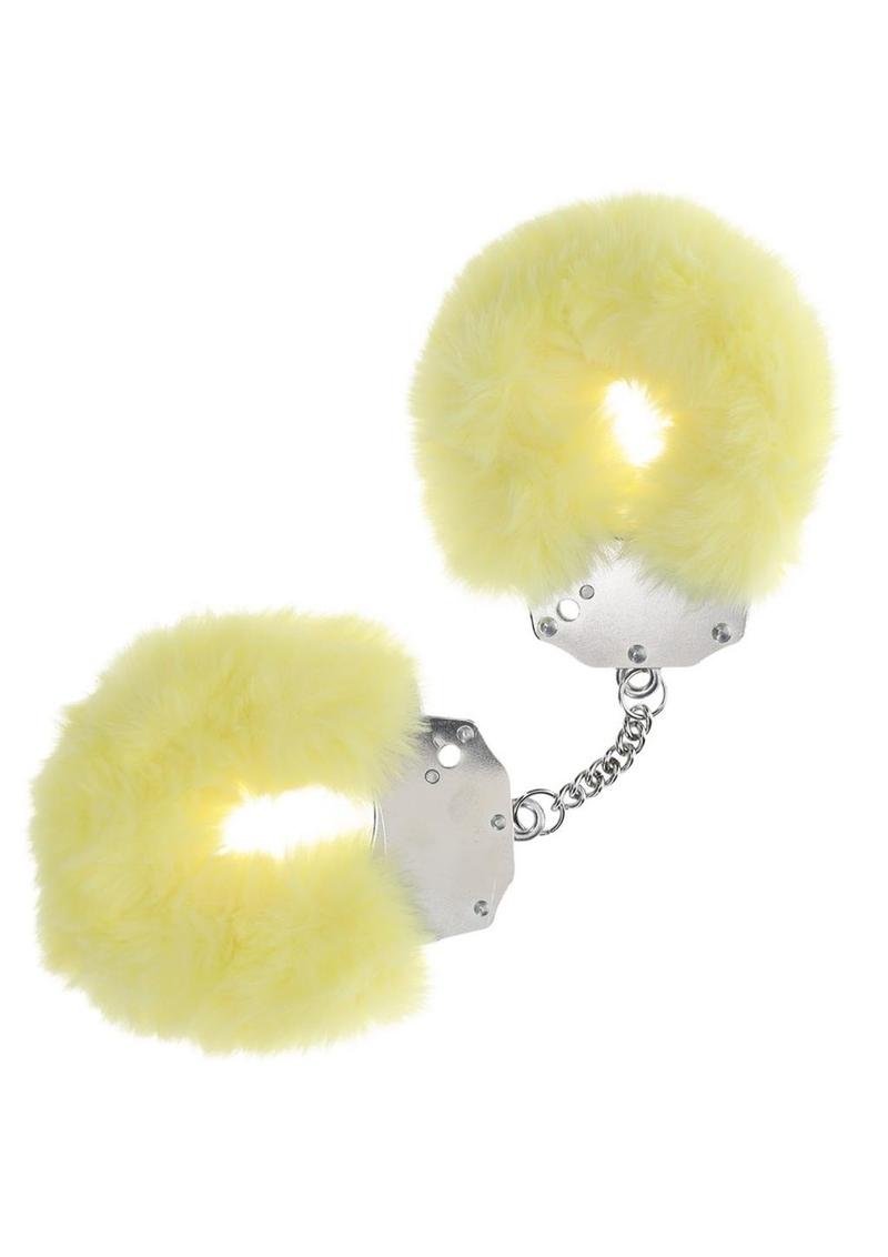 Heavy-Duty Fluffy Handcuffs