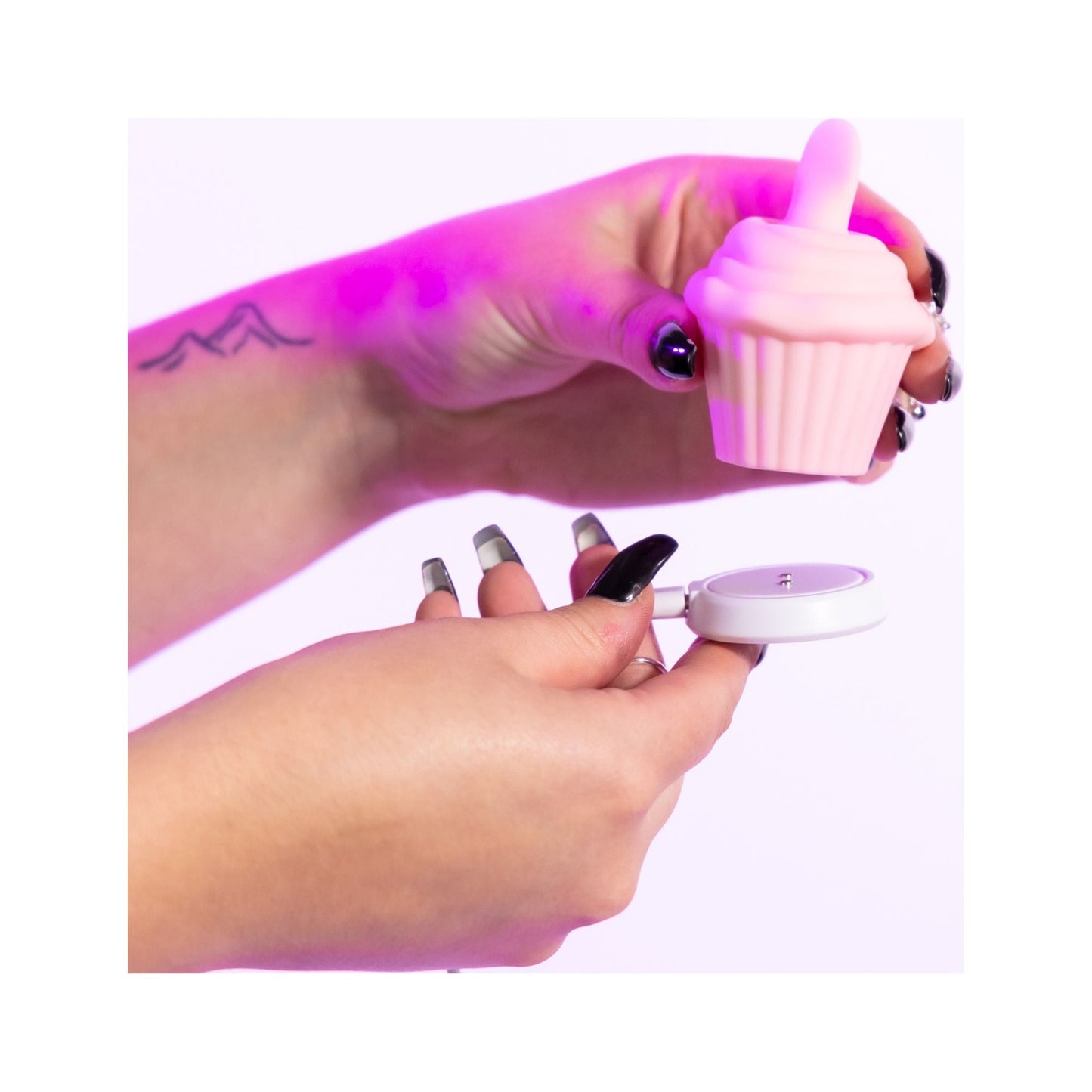 Natalie's Toy Box Cake Eater Cupcake Flicker