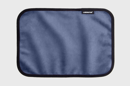 Fascinator Splashproof Throws, Bedroom Furniture by Liberator – shown in product photo 