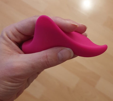 Clandestine Devices Mimic Manta Ray